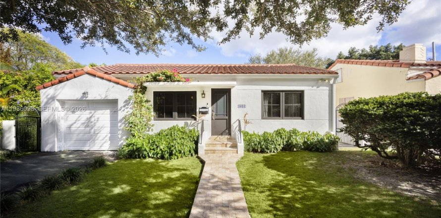 Villa ou maison à Miami, Floride 2 chambres, 107.58 m2 № 1997506