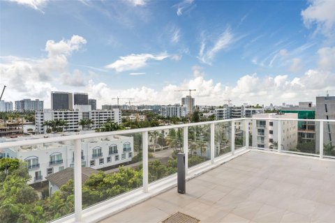 Condominio en venta en Bay Harbor Islands, Florida, 2 dormitorios, 124.58 m2 № 1897755 - foto 14