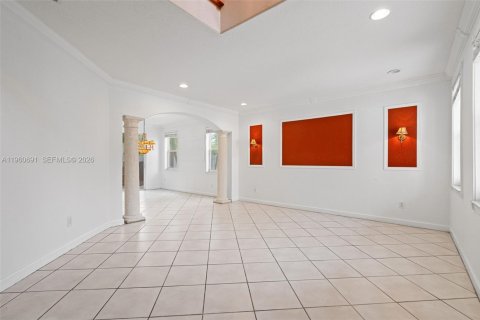 Villa ou maison à vendre à Miramar, Floride: 4 chambres, 249.72 m2 № 2024763 - photo 7