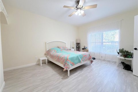 House in Fish Hawk, Florida 3 bedrooms, 180.04 sq.m. № 2166142 - photo 26