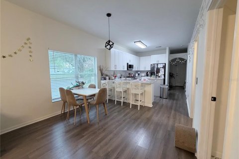 House in Fish Hawk, Florida 3 bedrooms, 180.04 sq.m. № 2166142 - photo 15