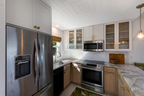 Condominio en venta en Boca Grande, Florida, 1 dormitorio, 63.73 m2 № 1534909 - foto 5
