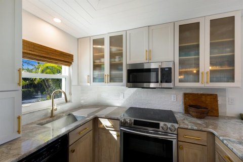 Condominio en venta en Boca Grande, Florida, 1 dormitorio, 63.73 m2 № 1534909 - foto 6
