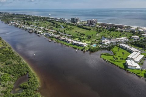 Condominio en venta en Flagler Beach, Florida, 2 dormitorios, 110 m2 № 1885474 - foto 9