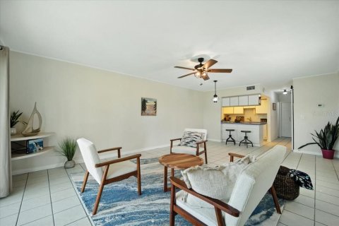Condominio en venta en Flagler Beach, Florida, 2 dormitorios, 110 m2 № 1885474 - foto 4