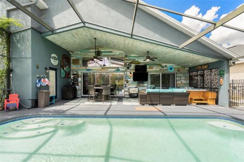House in Fish Hawk, Florida 5 bedrooms, 246.93 sq.m. № 1904748 - photo 25