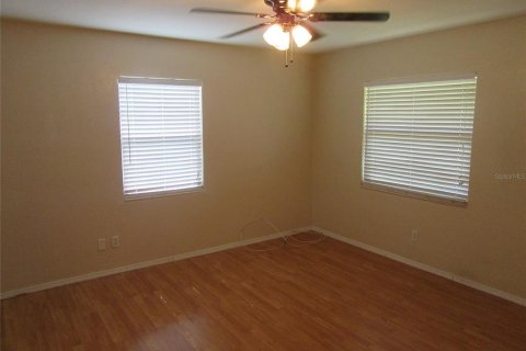 Casa en alquiler en Saint Petersburg, Florida, 2 dormitorios, 63.36 m2 № 1805698 - foto 3