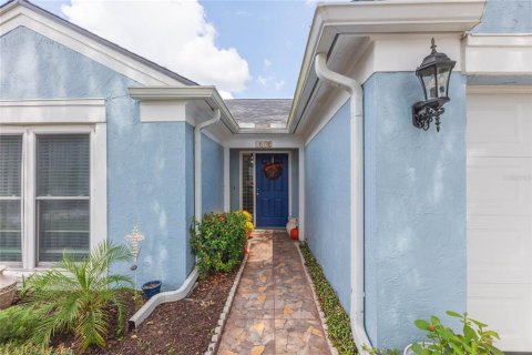 Villa ou maison à vendre à Tampa, Floride: 3 chambres, 130.81 m2 № 2395799 - photo 2
