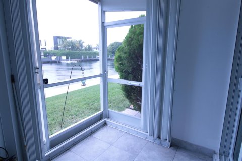 Copropriété à vendre à Hallandale Beach, Floride: 2 chambres, 97.55 m2 № 2083273 - photo 19