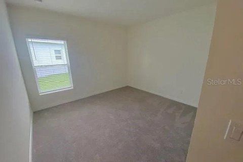 Villa ou maison à louer à Clermont, Floride: 4 chambres, 171.96 m2 № 2428738 - photo 12