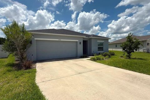 Villa ou maison à louer à Clermont, Floride: 4 chambres, 171.96 m2 № 2428738 - photo 2