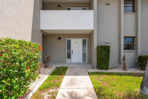 Copropriété à vendre à Punta Gorda, Floride: 2 chambres, 111.48 m2 № 2142536 - photo 8