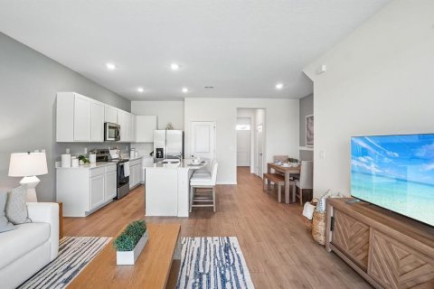 Townhouse in Tampa, Florida 3 bedrooms, 155.43 sq.m. № 2218858 - photo 4