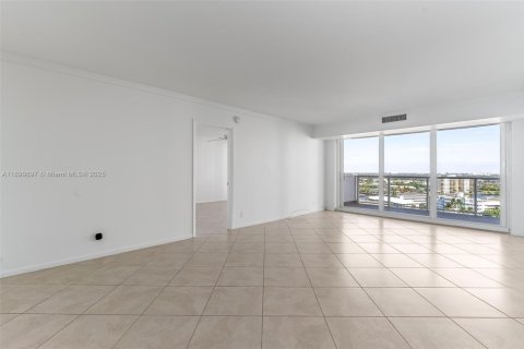 Copropriété à vendre à Fort Lauderdale, Floride: 2 chambres, 111.48 m2 № 1952619 - photo 3