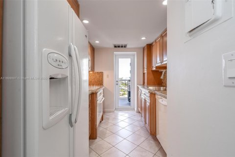 Copropriété à vendre à Fort Lauderdale, Floride: 2 chambres, 111.48 m2 № 1952619 - photo 9