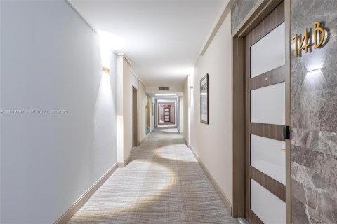 Copropriété à vendre à Fort Lauderdale, Floride: 2 chambres, 111.48 m2 № 1952619 - photo 1