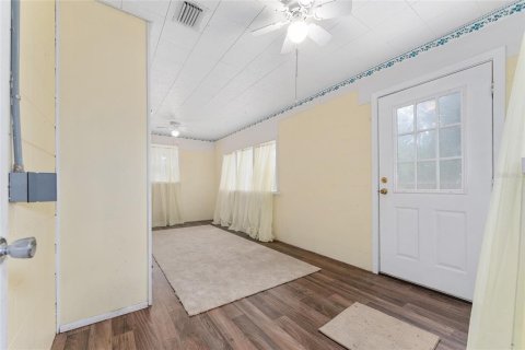 House in Chiefland, Florida 5 bedrooms, 225.47 sq.m. № 1787999 - photo 8