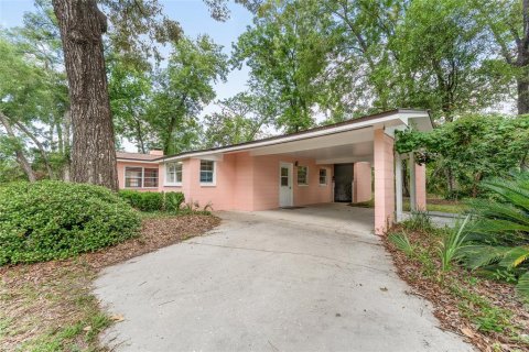 House in Chiefland, Florida 5 bedrooms, 225.47 sq.m. № 1787999 - photo 4