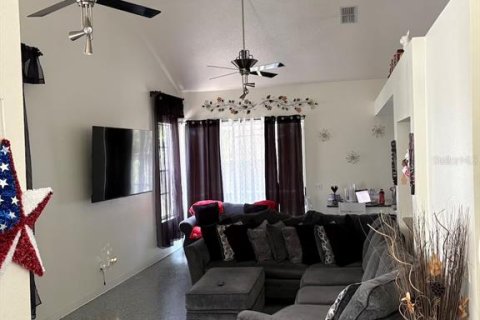 Villa ou maison à vendre à Apopka, Floride: 3 chambres, 146.41 m2 № 2148149 - photo 6
