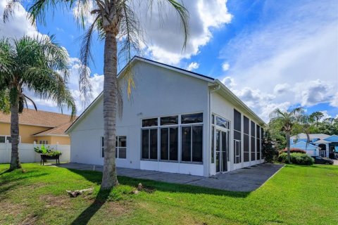 House in Clermont, Florida 2 bedrooms, 133.31 sq.m. № 2393780 - photo 10