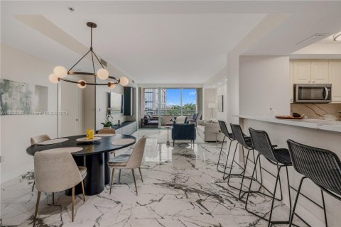 Copropriété à vendre à Miami, Floride: 2 chambres, 143.07 m2 № 1923028 - photo 6