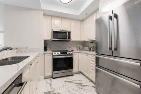 Copropriété à vendre à Miami, Floride: 2 chambres, 143.07 m2 № 1923028 - photo 9