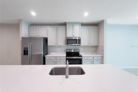 Villa ou maison à vendre à Port Charlotte, Floride: 3 chambres, 138.98 m2 № 2315097 - photo 17