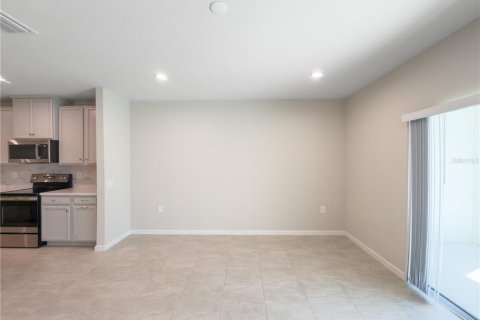 Villa ou maison à vendre à Port Charlotte, Floride: 3 chambres, 138.98 m2 № 2315097 - photo 23