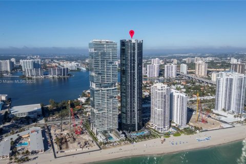 Купить кондоминиум в Санни-Айлс-Бич, Флорида 4 спальни, 330.27м2, № 2019093 - фото 26