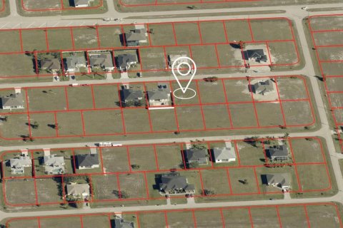 Land in Cape Coral, Florida № 2234921 - photo 3