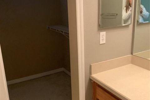 Touwnhouse à louer à Orlando, Floride: 2 chambres, 111.67 m2 № 2095567 - photo 17