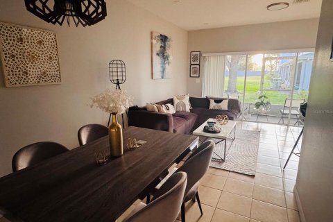 Touwnhouse à louer à Orlando, Floride: 2 chambres, 111.67 m2 № 2095567 - photo 11