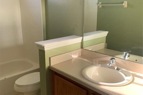 Touwnhouse à louer à Orlando, Floride: 2 chambres, 111.67 m2 № 2095567 - photo 16