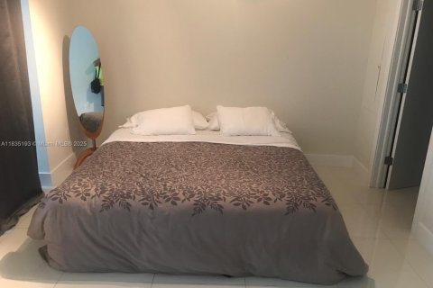 Купить кондоминиум в Авентура, Флорида 72.37м2, № 1818112 - фото 6