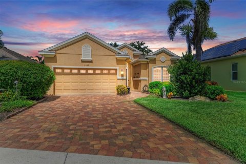 Casa en venta en Bradenton, Florida, 2 dormitorios, 202.53 m2 № 1876172 - foto 1