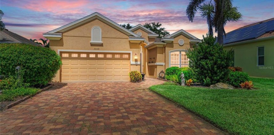 Casa en Bradenton, Florida 2 dormitorios, 202.53 m2 № 1876172