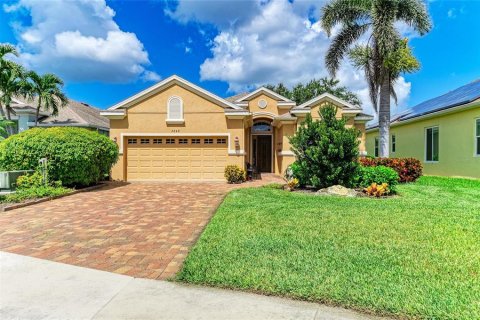 Casa en venta en Bradenton, Florida, 2 dormitorios, 202.53 m2 № 1876172 - foto 2