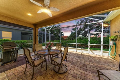 Casa en venta en Bradenton, Florida, 2 dormitorios, 202.53 m2 № 1876172 - foto 3
