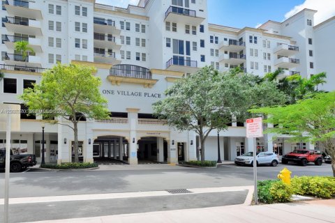 Condominio en Coral Gables, Florida, 3 dormitorios  № 2085709
