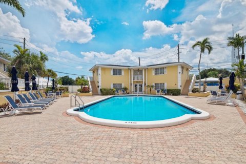 Copropriété à vendre à Fort Lauderdale, Floride: 2 chambres, 81.29 m2 № 1957413 - photo 14