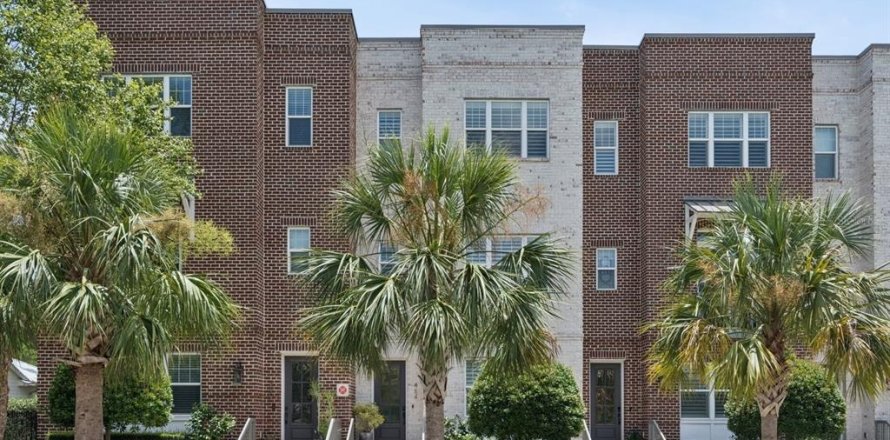 Townhouse in Winter Garden, Florida 3 bedrooms, 188.59 sq.m. № 1789655