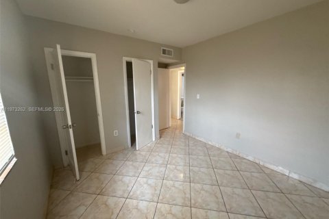 Купить виллу или дом в Майами, Флорида 5 комнат, 188.96м2, № 2048840 - фото 5