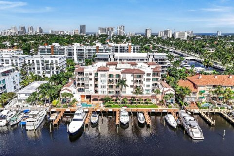 Condo à Fort Lauderdale, Floride, 5 chambres  № 2365479