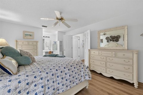 Villa ou maison à vendre à Lady Lake, Floride: 2 chambres, 106.28 m2 № 2408128 - photo 14