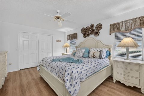 Villa ou maison à vendre à Lady Lake, Floride: 2 chambres, 106.28 m2 № 2408128 - photo 13