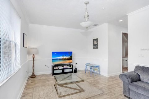 Townhouse in Tampa, Florida 3 bedrooms, 188.5 sq.m. № 1733988 - photo 5