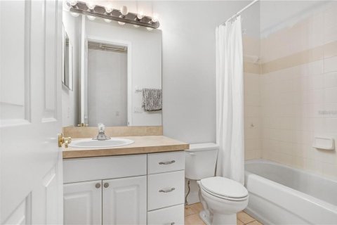 Townhouse in Tampa, Florida 3 bedrooms, 188.5 sq.m. № 1733988 - photo 16