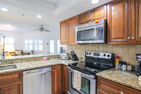 Copropriété à louer à Sarasota, Floride: 2 chambres, 104.98 m2 № 2125912 - photo 15