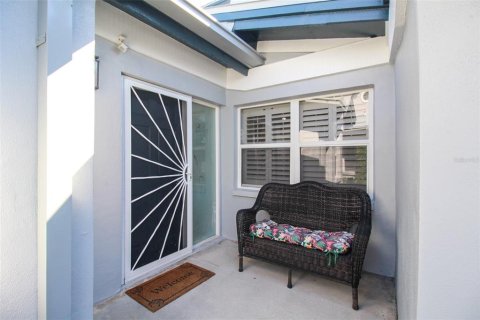 Copropriété à louer à Sarasota, Floride: 2 chambres, 104.98 m2 № 2125912 - photo 4