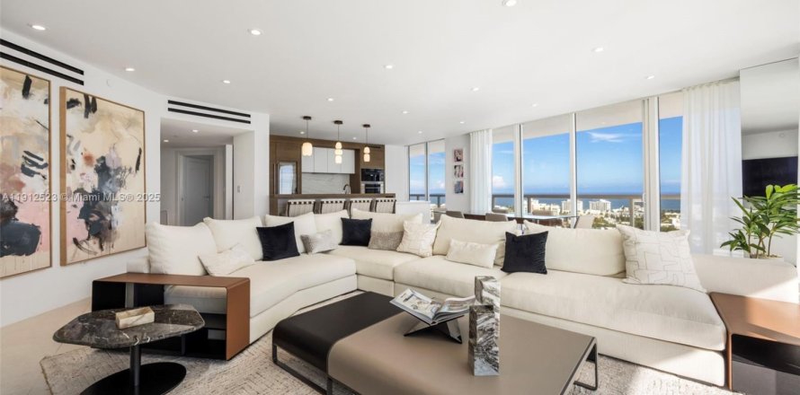 Condo à Miami Beach, Floride, 2 chambres  № 1968720